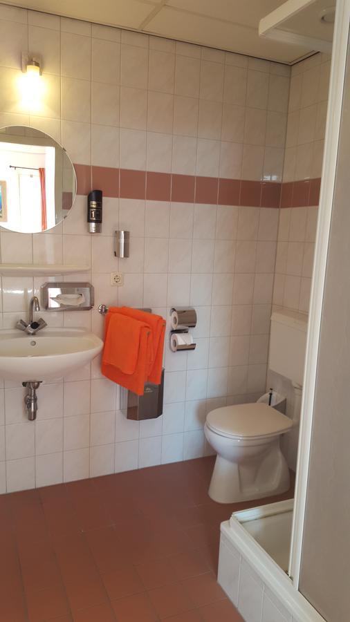 וליסינגן Hotel Ambiente מראה חיצוני תמונה